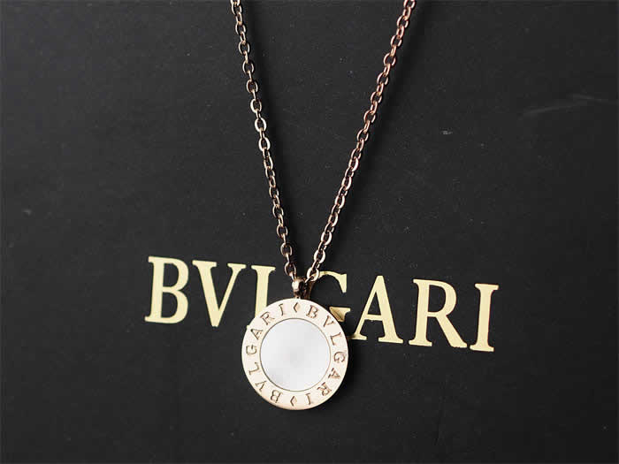 Personalized Customized Necklace For Women Gift Fake Bvlgari Fashion Lady Necklaces 06