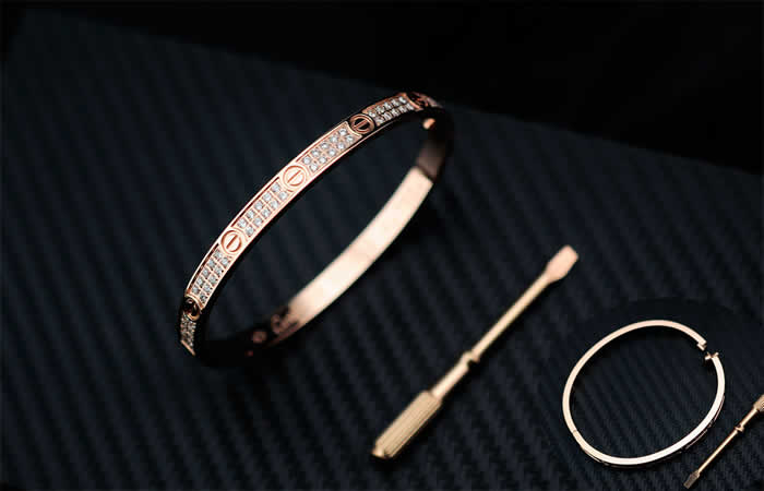 Bracelets Wedding Jewelry Gift Fake Cartier Bracelet 36