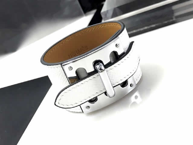 Luxury Fashion Brand New Design Fake Hermes Bracelets 72