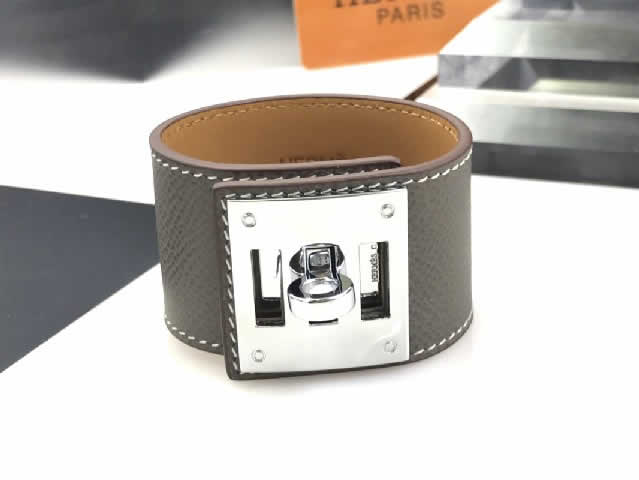 Luxury Fashion Brand New Design Fake Hermes Bracelets 137