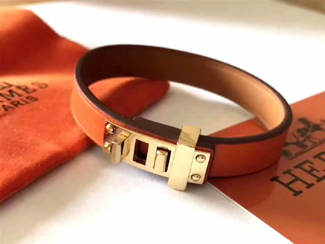 Luxury Fashion Brand New Design Fake Hermes Bracelets 172