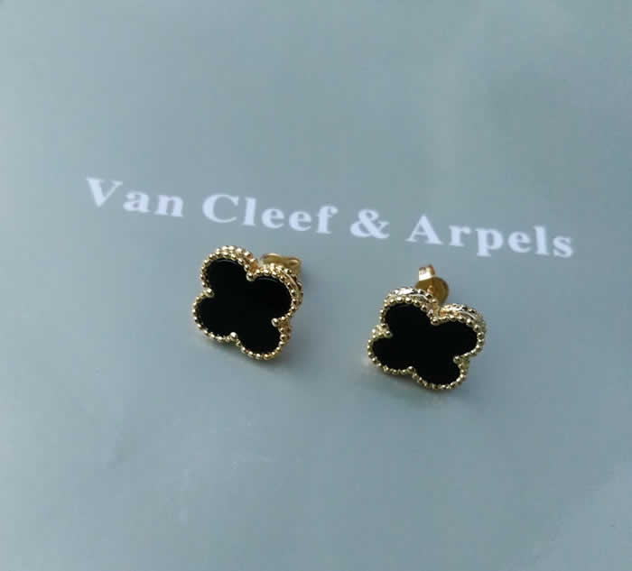 Fashion New Earrings For Women Replica Van Cleef & Arpels Earrings 22