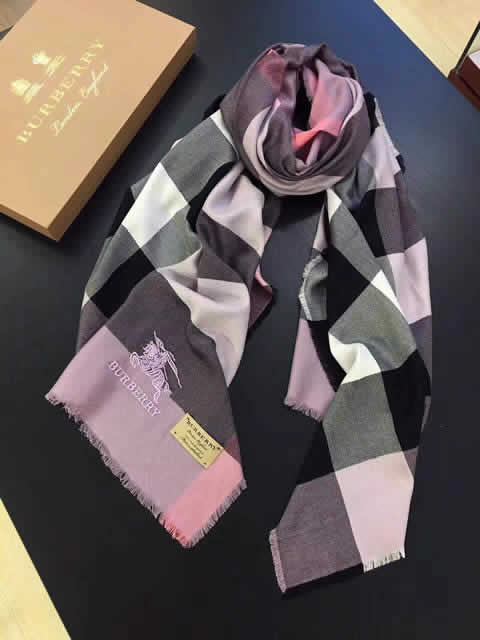 Fashion Casual Scarfs Replica Cheap Burberry Scarves High Quality 122