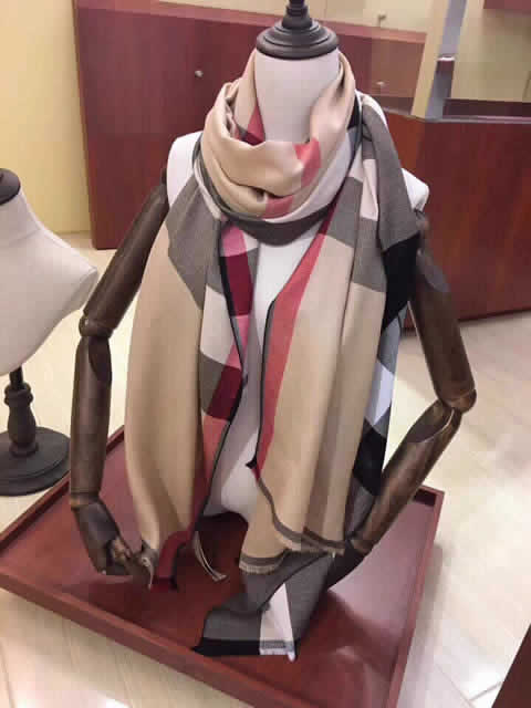 Fashion Casual Scarfs Replica Cheap Burberry Scarves High Quality 129