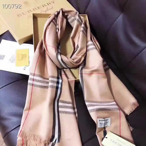 Fashion Casual Scarfs Replica Cheap Burberry Scarves High Quality 133